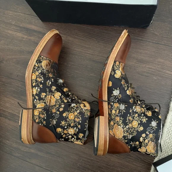 Taft Black and Gold Floral Boots Eden Jack - Picture 5 of 8